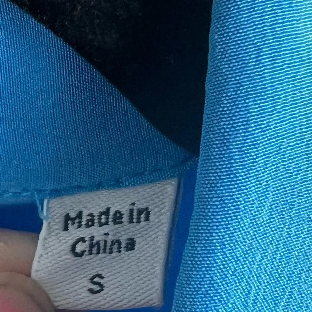 NWOT EQUIPMENT Slim Signature Silk Button Down Blouse Shirt Starling Blue Small - Picture 5 of 8